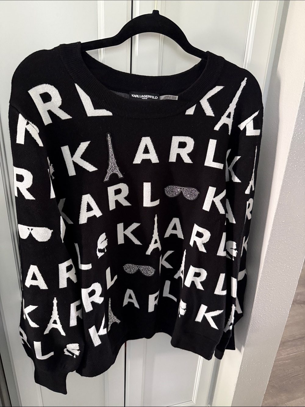 Karl Lagerfeld Black & White Logo Knit Sweater, sizeXL, sparkle detail,worn once